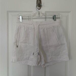 Athleta Retreat Linen Mid-Rise Shorts